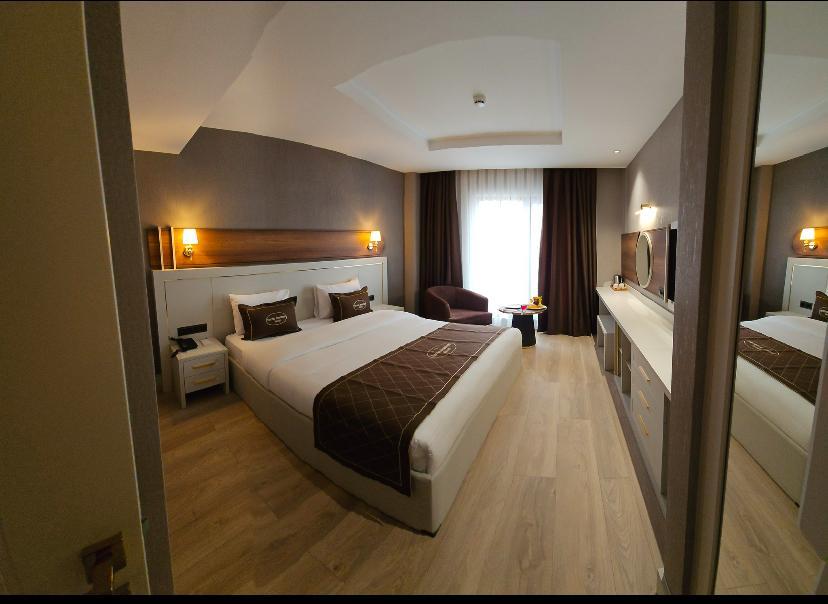 Standart Oda, Şehir Manzaralı