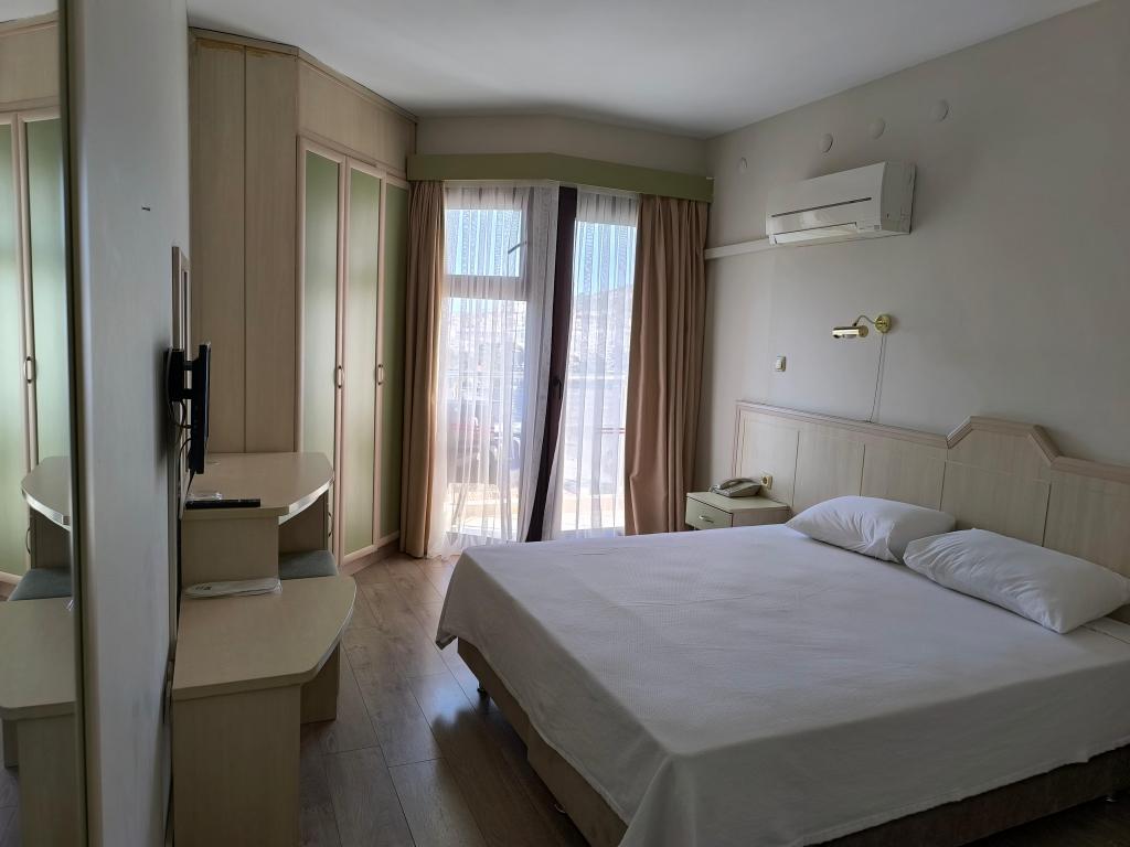Standart Oda,Deniz Manzaralı,Balkonlu