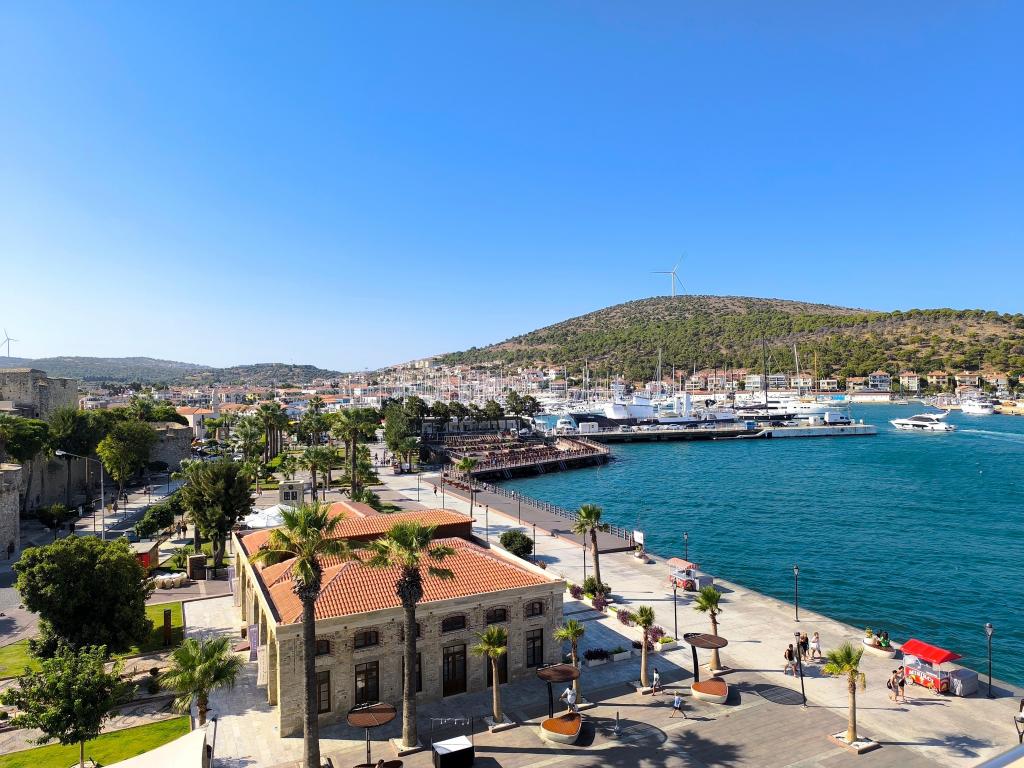 Standart Oda,Deniz Manzaralı,Balkonlu