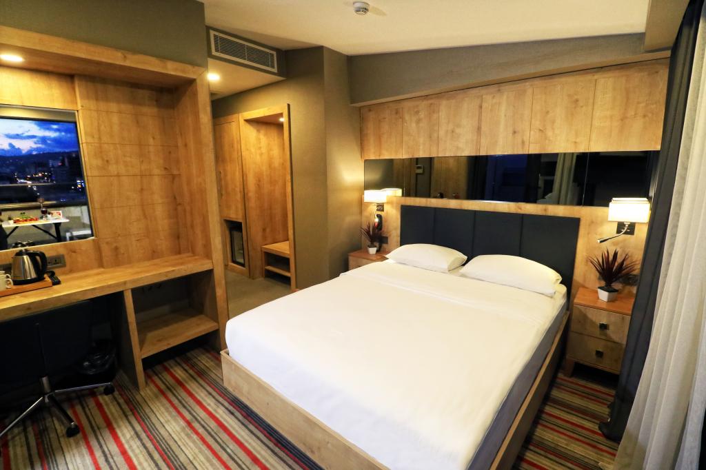 Standart Oda,Deniz Manzaralı,Balkon veya Teraslı