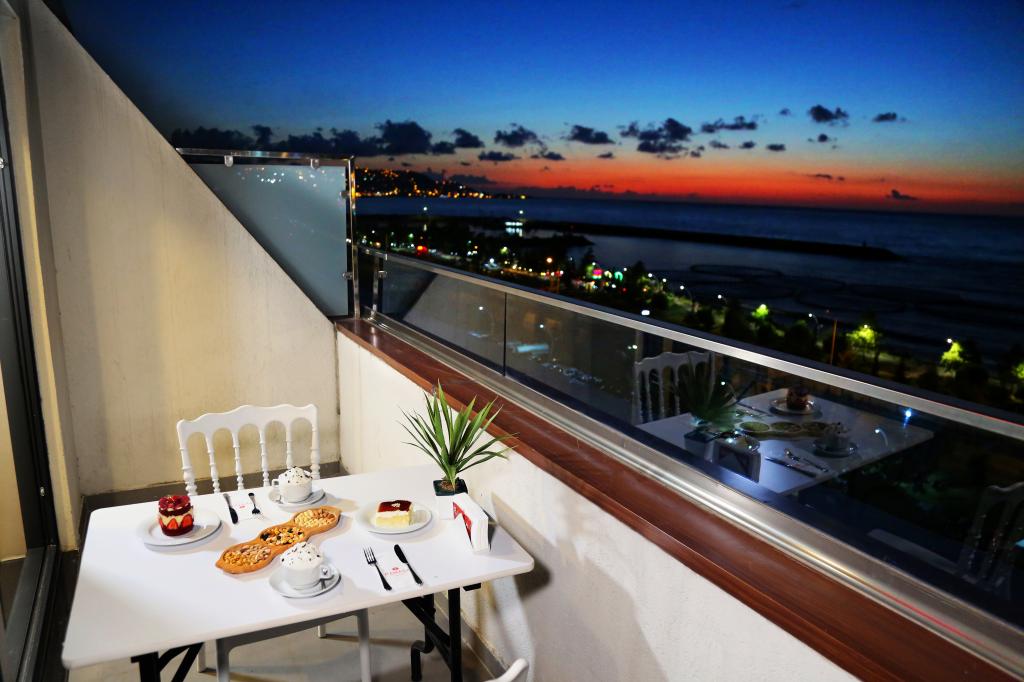 Standart Oda,Deniz Manzaralı,Balkon veya Teraslı