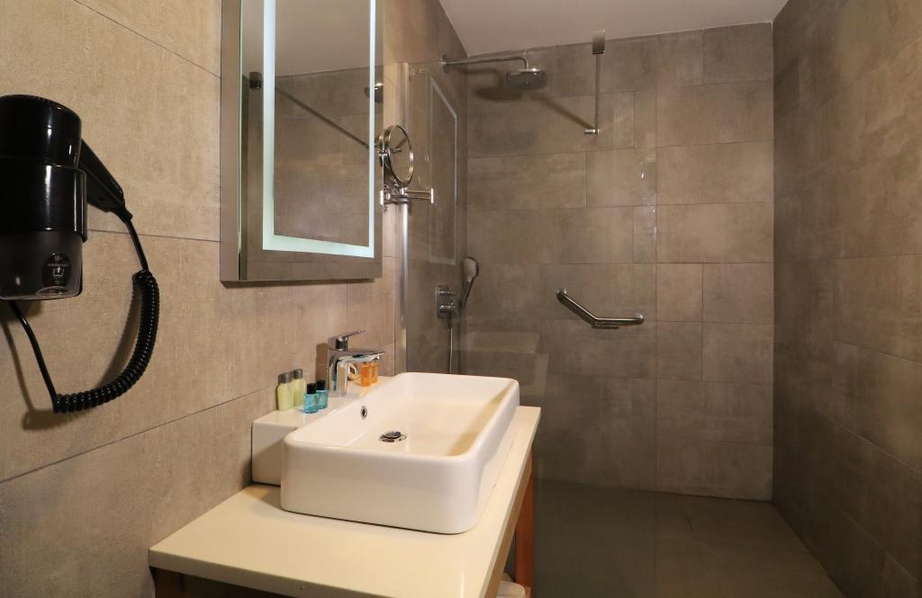 Standart Oda,Deniz Manzaralı,Balkon veya Teraslı