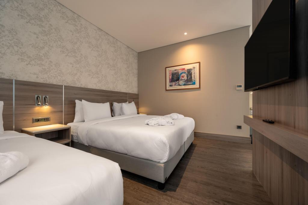 Junior Suit Oda, Şehir Manzaralı