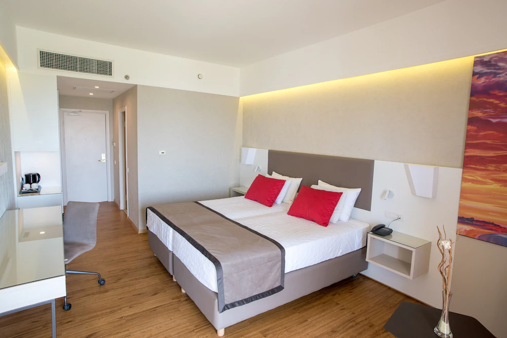 Superior Oda, Bahçe Manzaralı