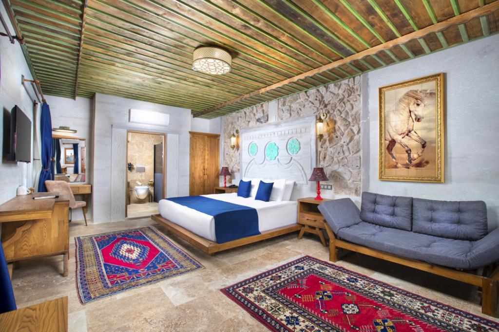 Deluxe Grand Room (Jacuzzi, Terrace)