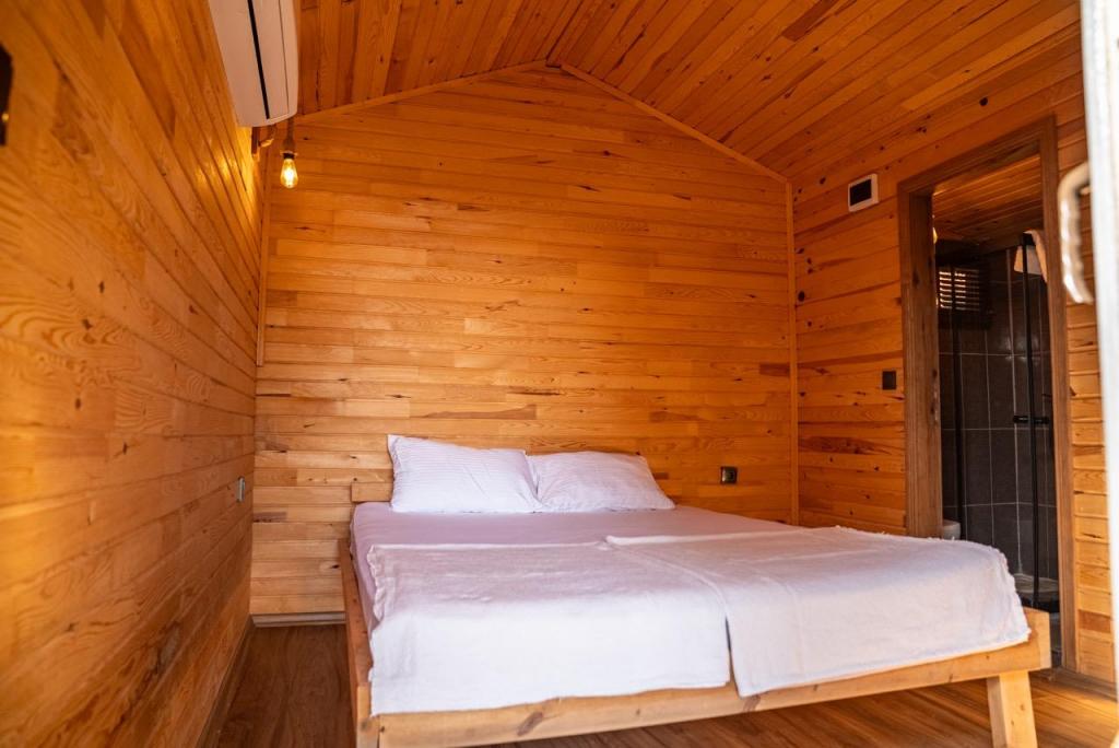 Bungalow,Bahçe veya Dağ Manzaralı,Balkon veya Teraslı