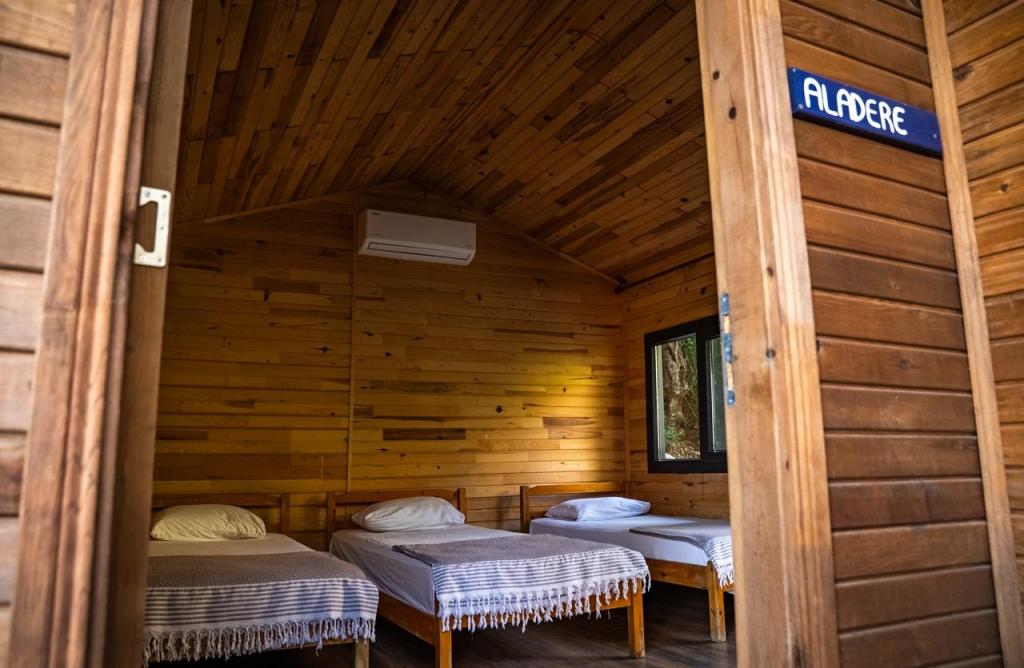 Bungalow,Dağ Manzaralı,Balkon veya Teraslı