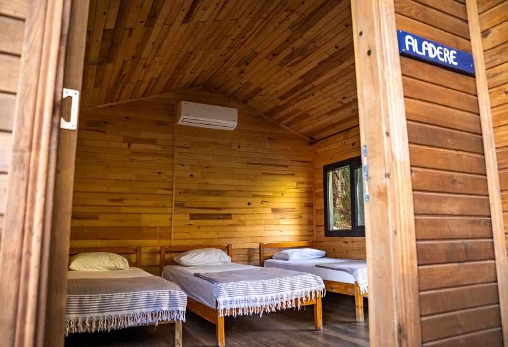 Bungalow,Dağ Manzaralı,Balkon veya Teraslı