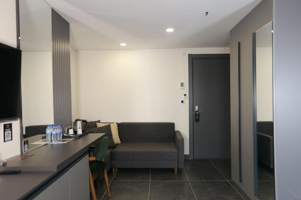 Business Room