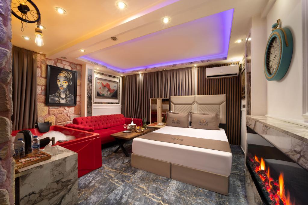 Suite Room, City View (Jacuzzi)