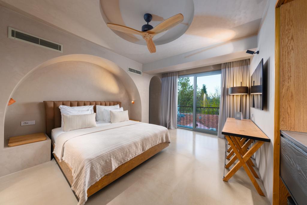 Premium Room, City View
