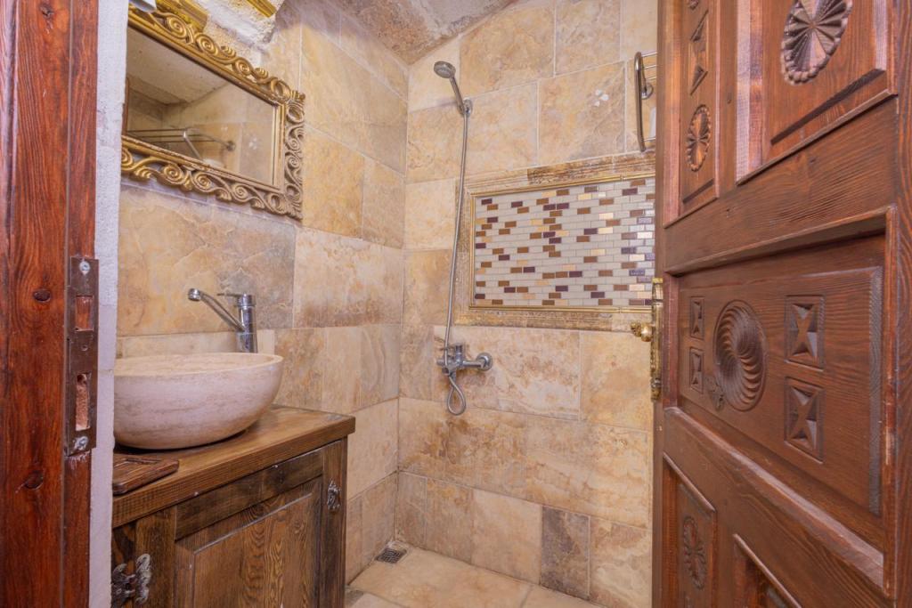 Standart Oda,Bahçe Manzaralı