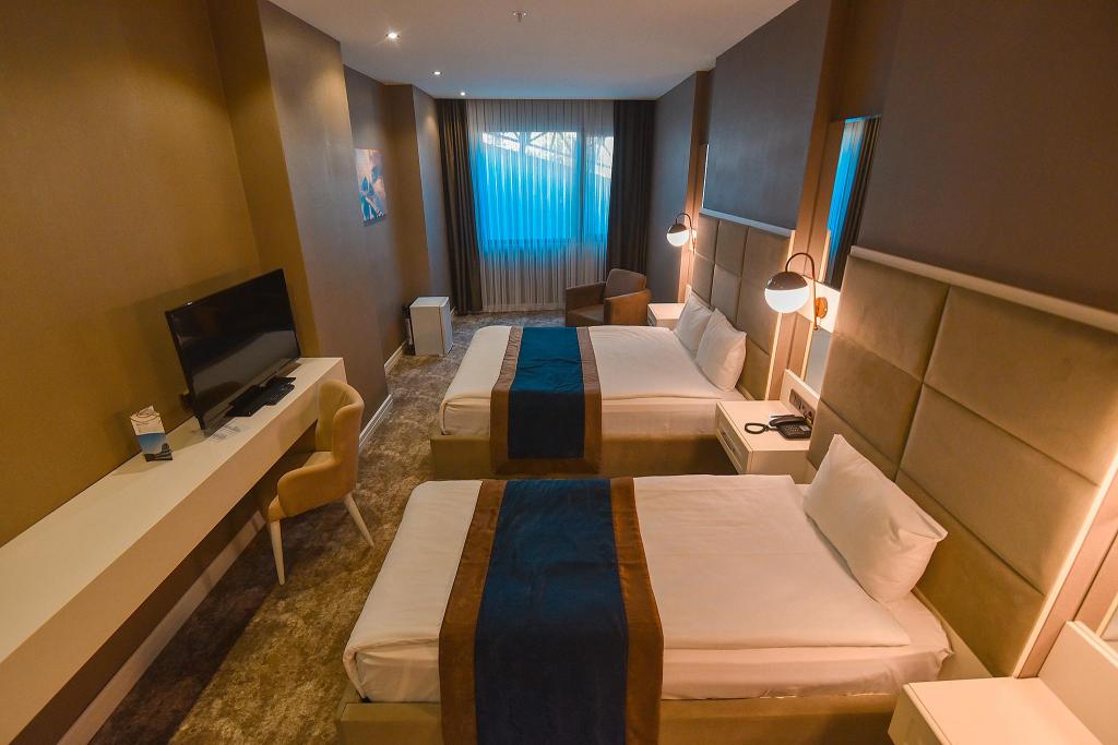 Standart Oda, Avlu Manzaralı