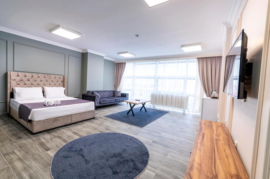 Superior Oda, Şehir Manzaralı