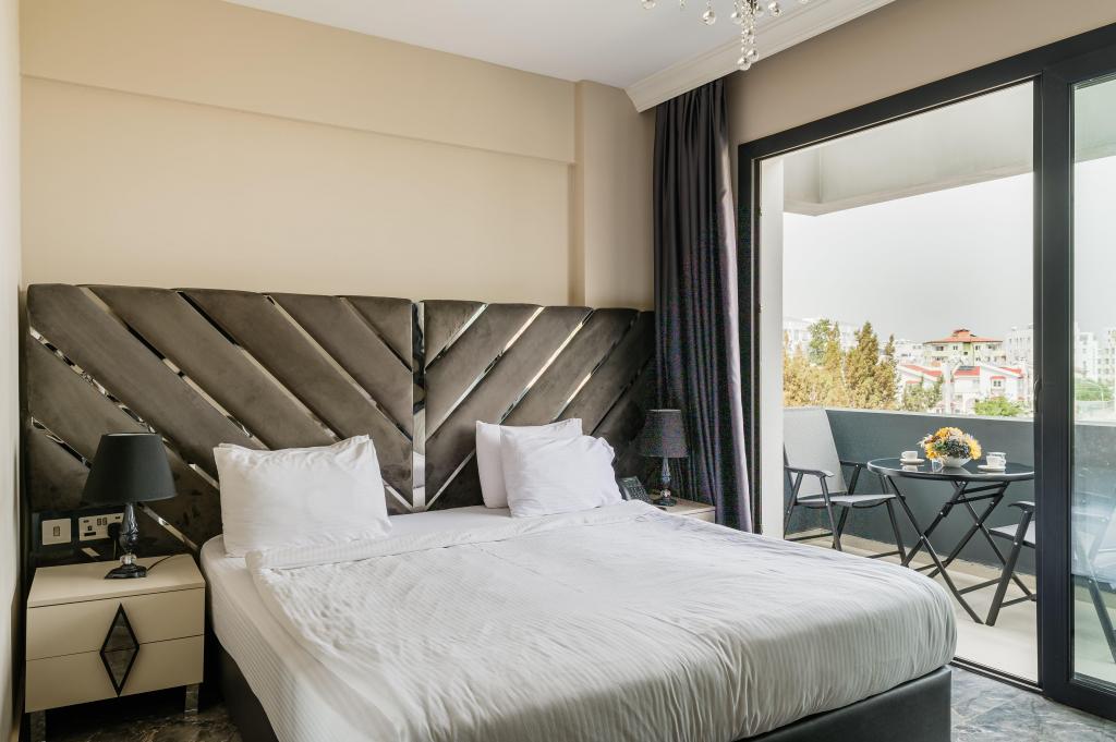 STANDART BALKONLU ODA