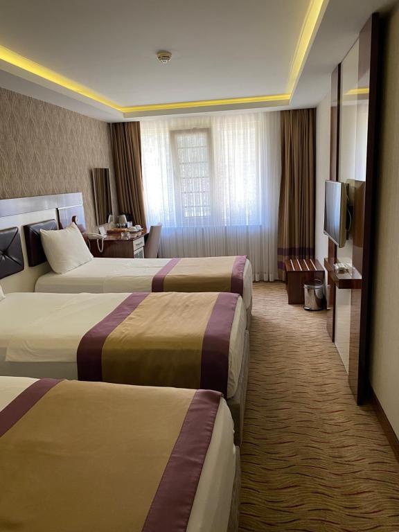 Standard Room, Garden View (3 Person)