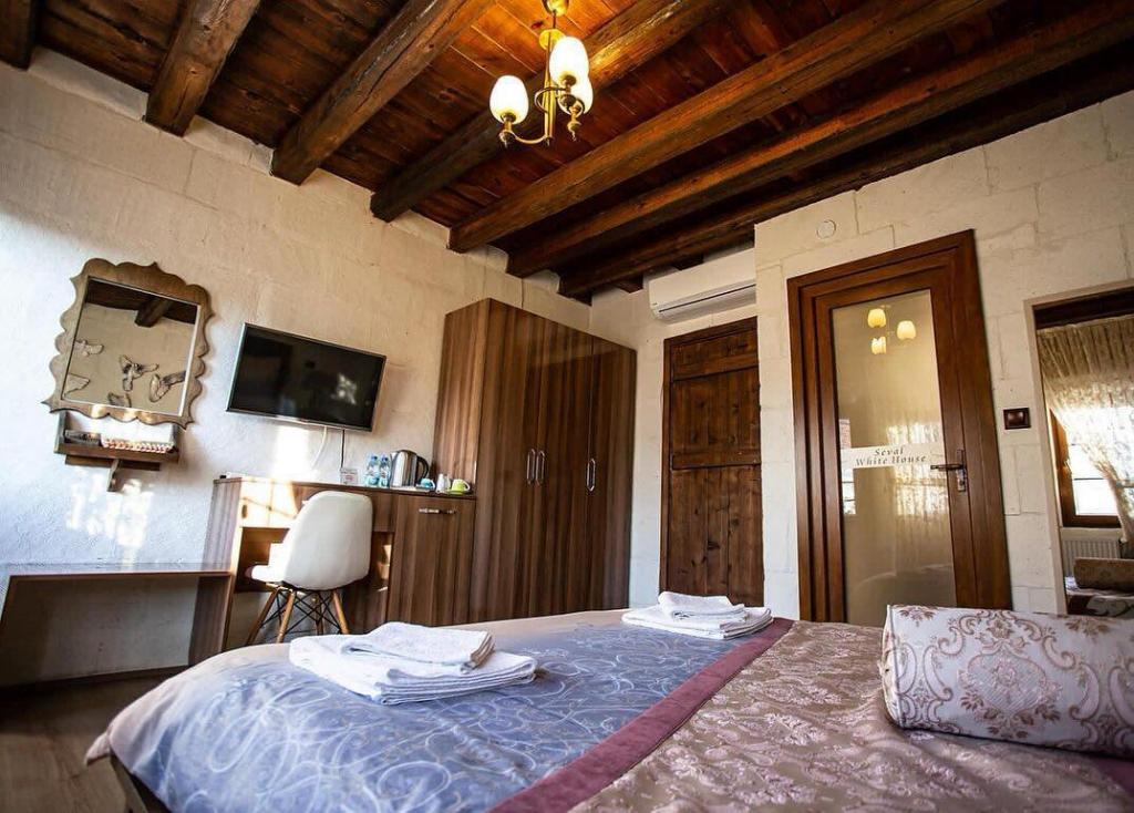 Deluxe Oda, Cadde Manzaralı