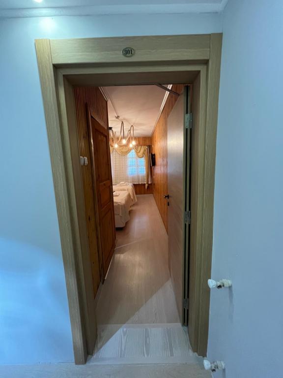 Standard Room, Garden View (3 Person)