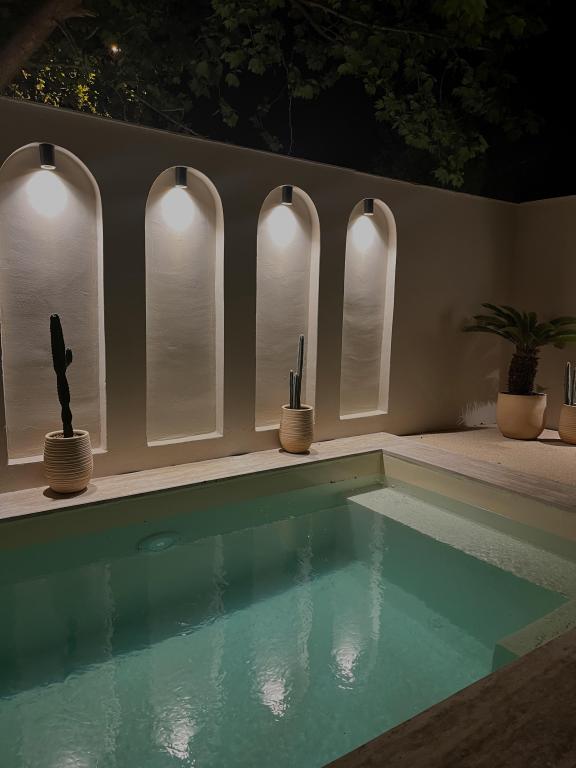 Deluxe Room, Pool View