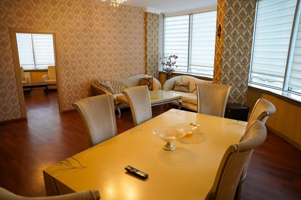 King Apartment Flat Room, City View