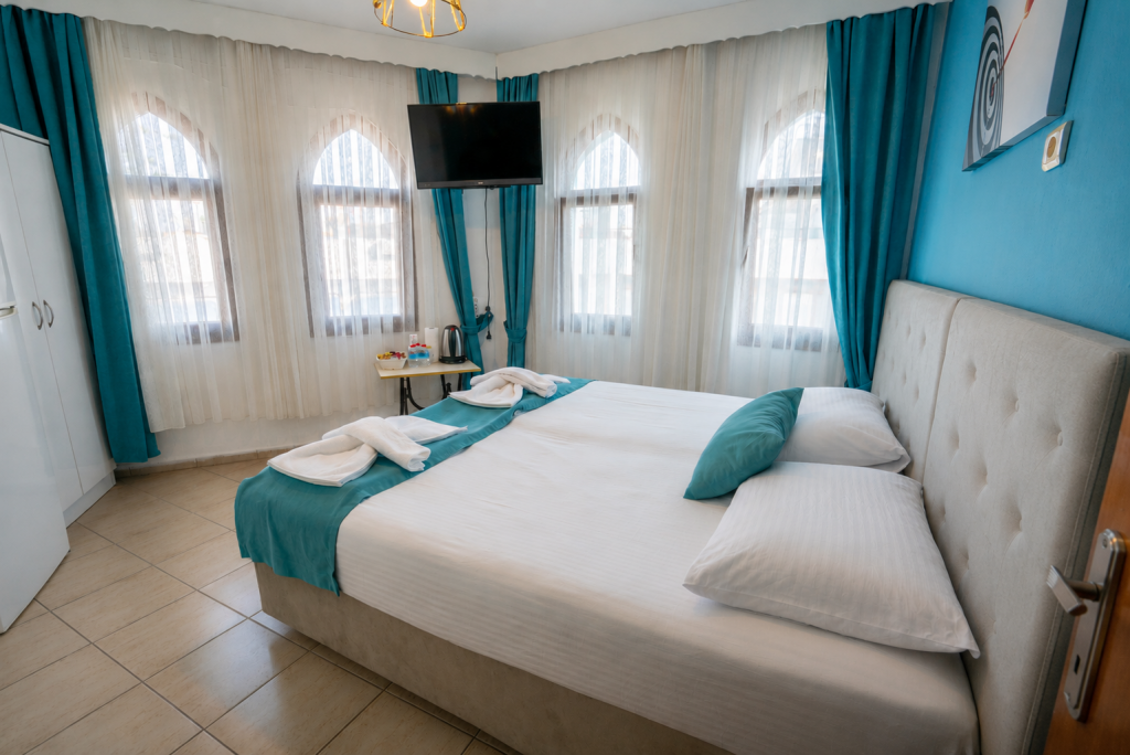 Standart Oda,Deniz Manzaralı,Balkonlu