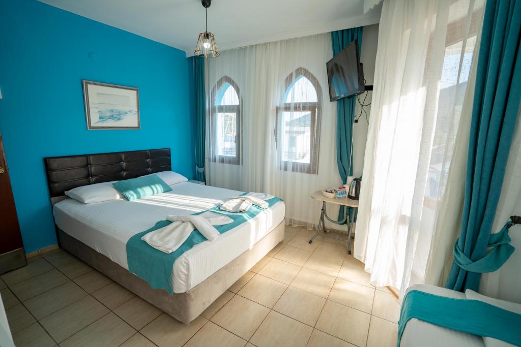 Standart Oda,Deniz Manzaralı,Balkonlu