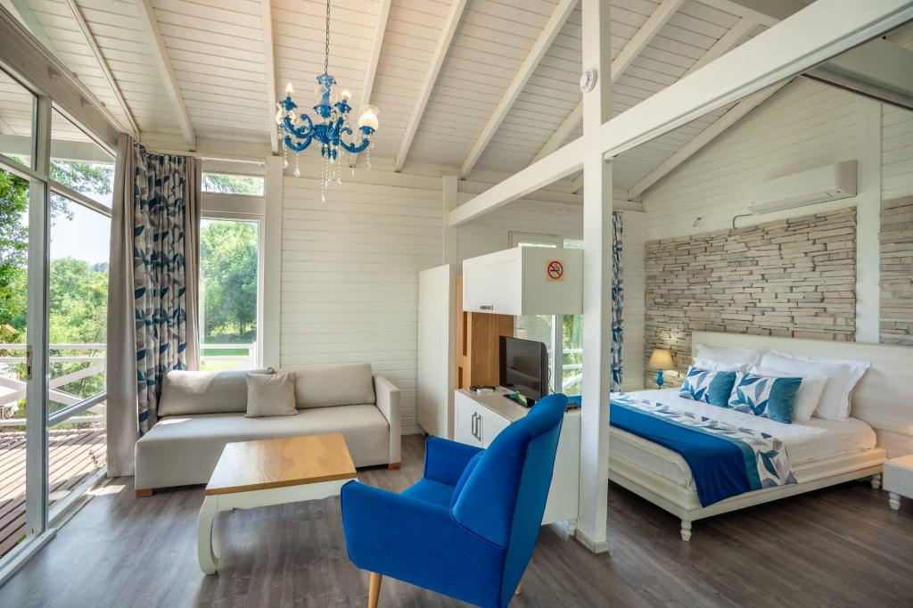 Bungalov, Göl Manzaralı