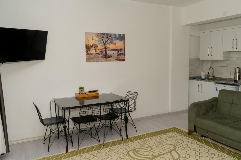 Suite,Bahçe Manzaralı,Bahçe Katı