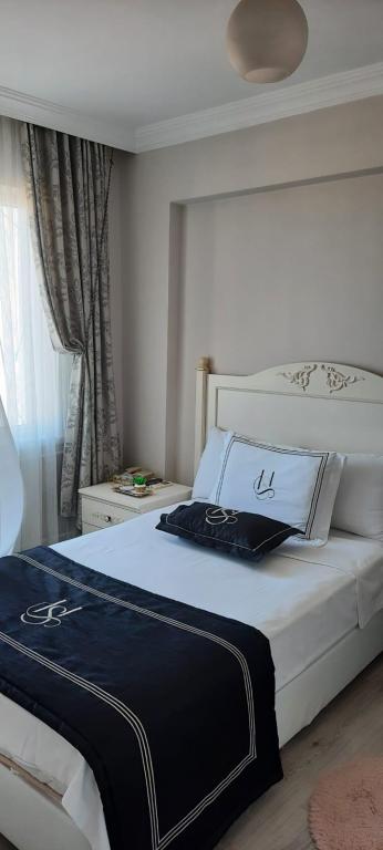 Standart Oda, Şehir Manzaralı