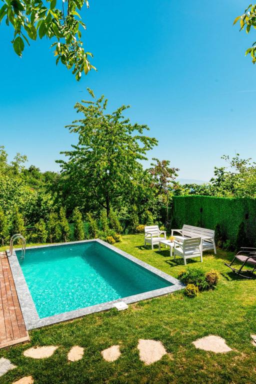 Superior Bungalow 2+1,Dağ veya Havuz Manzaralı,Özel Havuzlu (Isıtmasız)