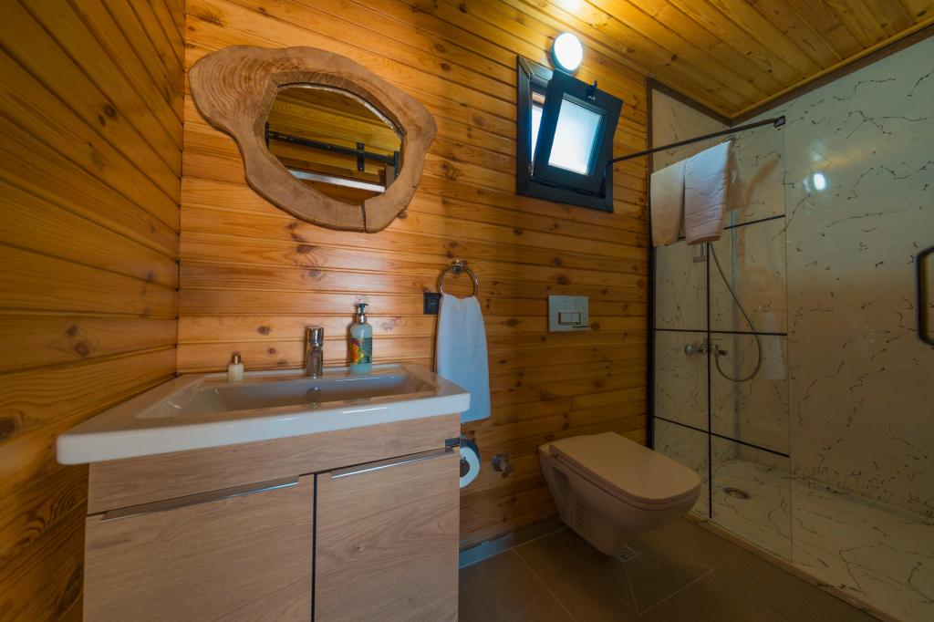 Premium Suit Bungalow,Bahçe Manzaralı,Özel Havuzlu ve Jakuzili