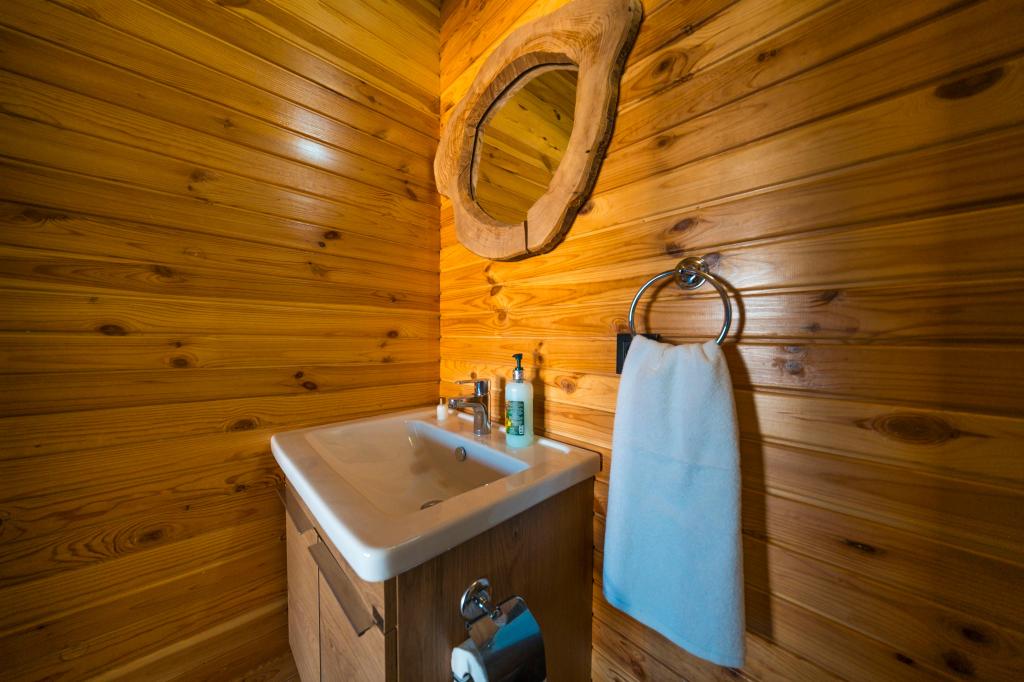 Premium Suit Bungalow,Bahçe Manzaralı,Özel Havuzlu ve Jakuzili