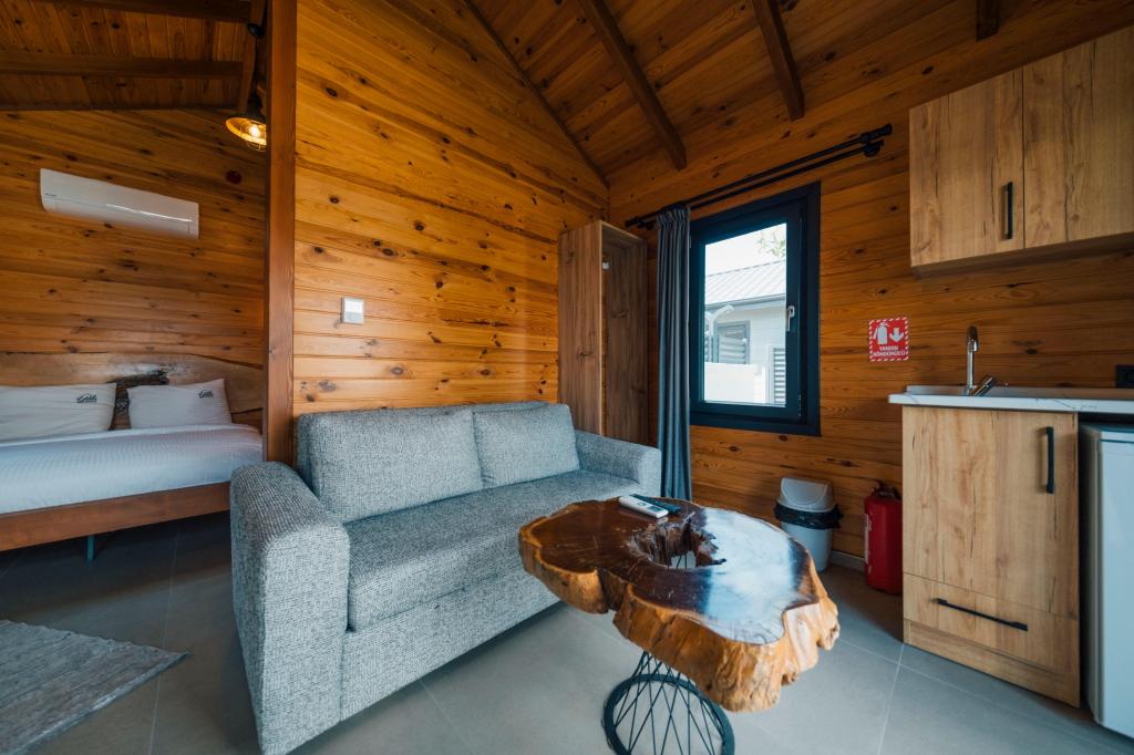 Deluxe Bungalov,Bahçe Manzaralı,Jakuzili