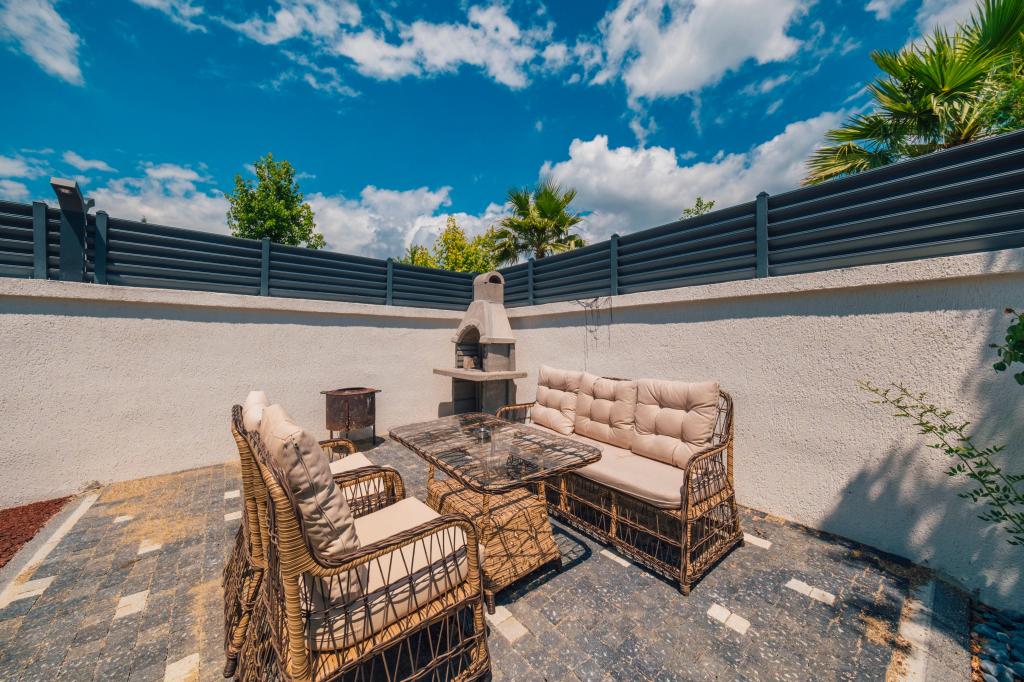 Deluxe Bungalov,Bahçe Manzaralı,Jakuzili