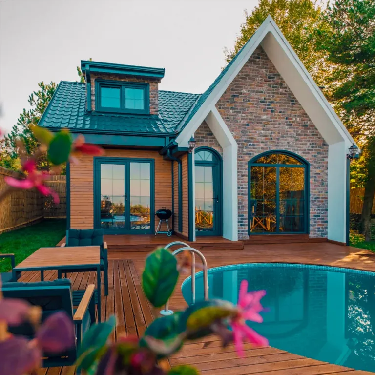 Suite Bungalow,Göl Manzaralı,Özel Havuzlu ve Bahçeli