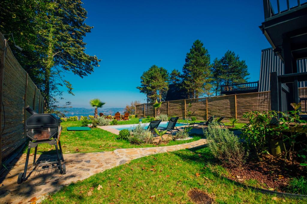 Manzara,Göl Manzaralı,Özel Havuzlu