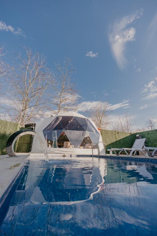 Dome, Pool View, Private Pool