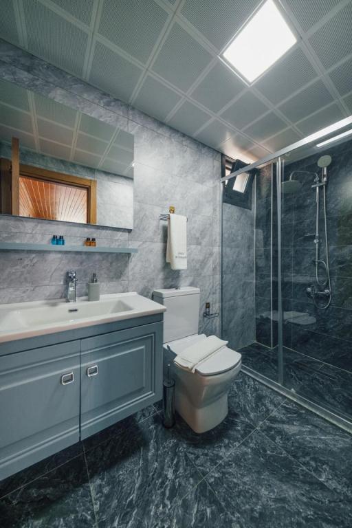 Deluxe Bungalow,Göl Manzaralı,Isıtmalı Özel Havuzlu