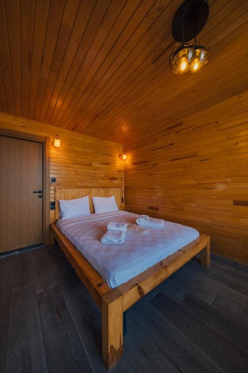 Deluxe Bungalow,Göl Manzaralı,Isıtmalı Özel Havuzlu