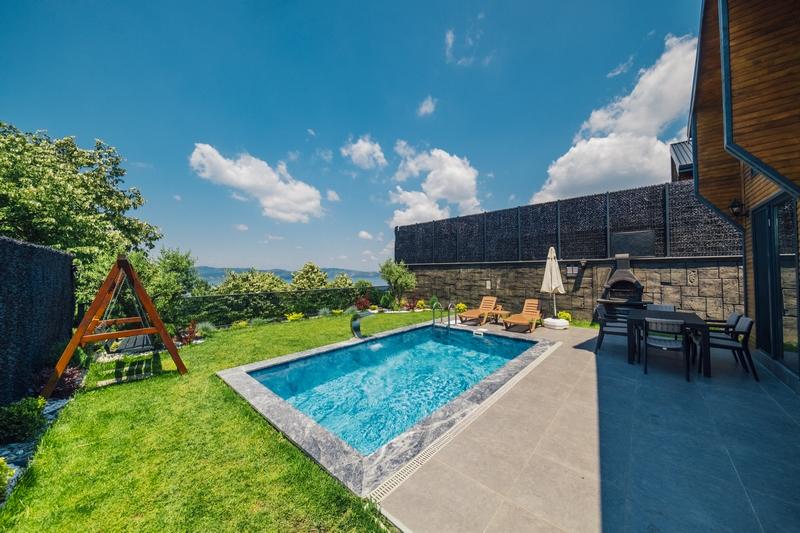 Deluxe Bungalow,Göl Manzaralı,Isıtmalı Özel Havuzlu