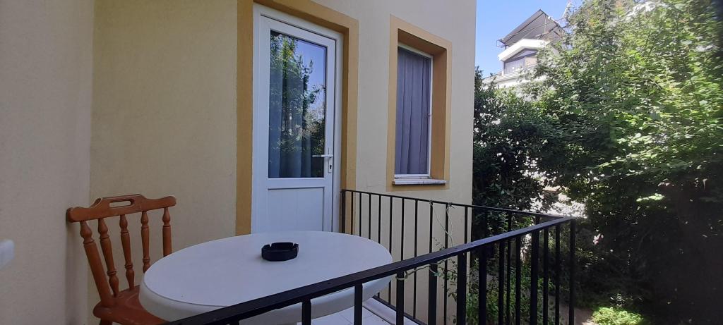 Standart Oda, Bahçe Manzaralı (Balkonlu)