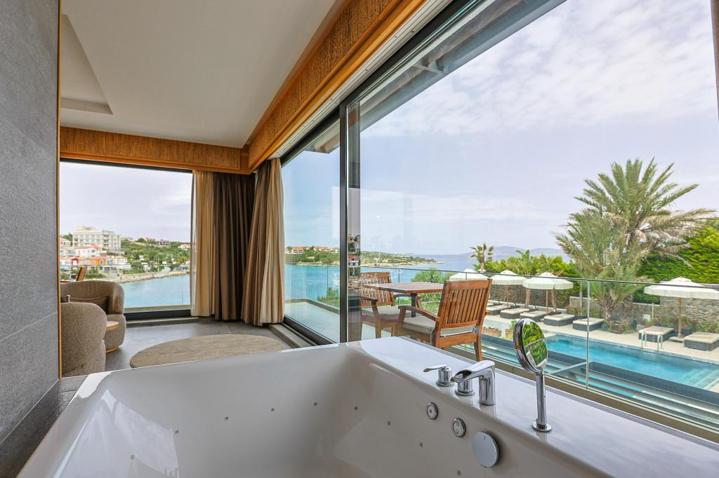 Corner Suite,Deniz Manzaralı,Jakuzili