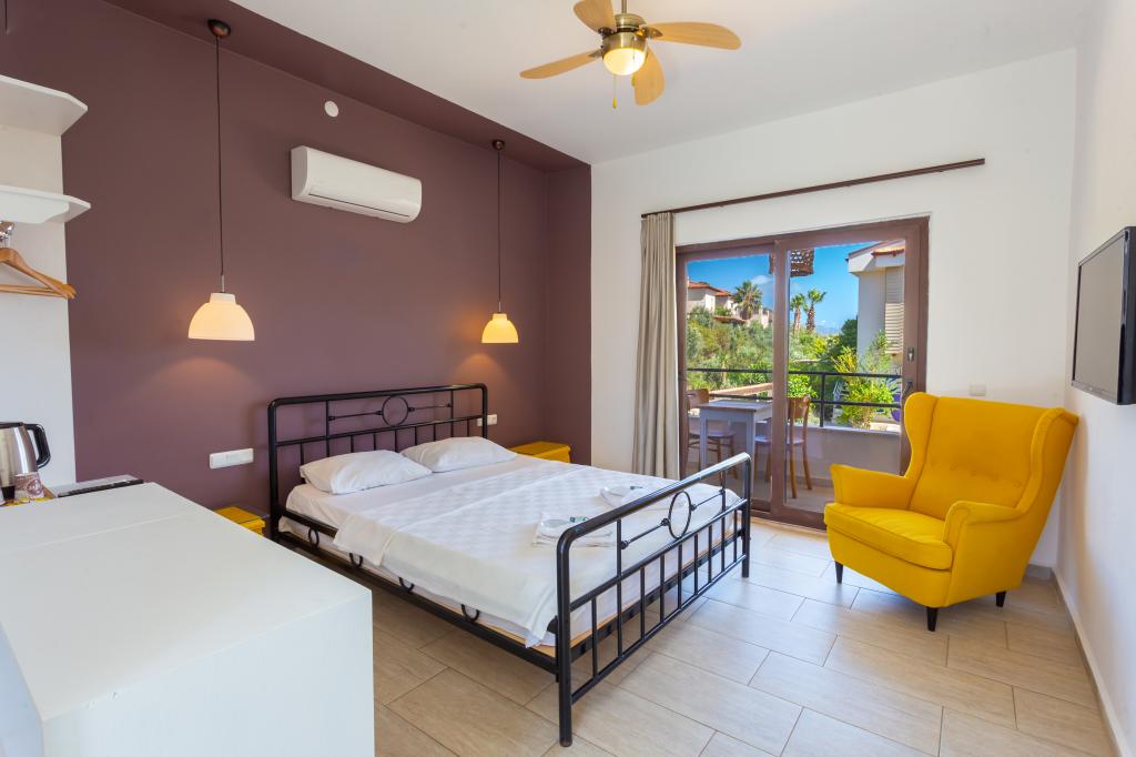 Standard Room, Pool View