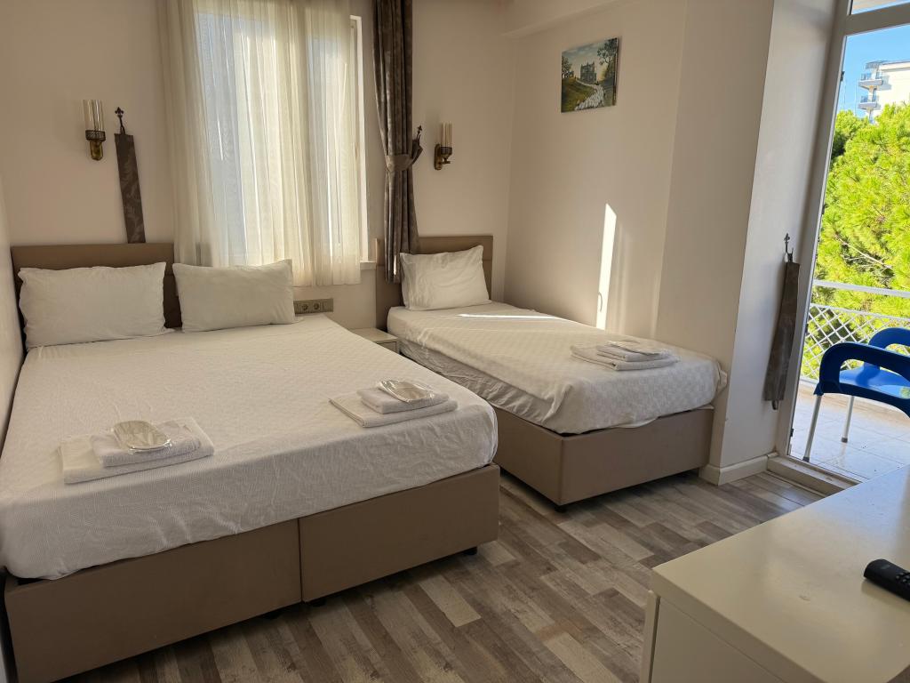 Standart Oda, Bahçe Manzaralı (3 Kişilik)