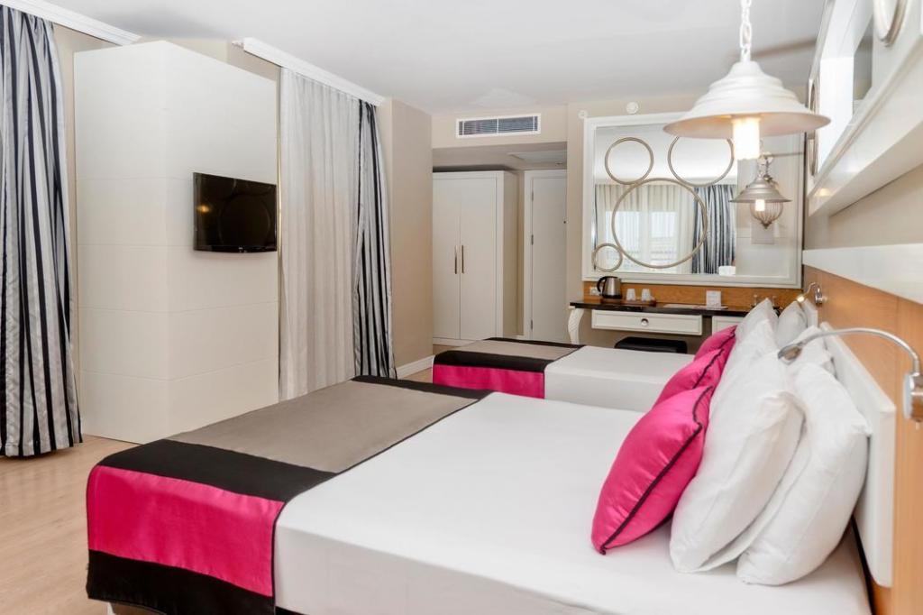 Family Dublex Room, Sea View (Balcony)
