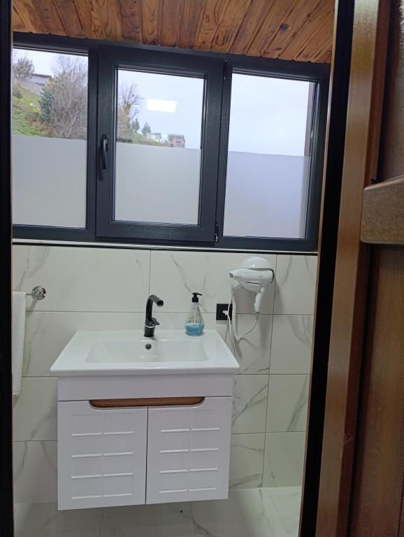 Jakuzili Bungalow ,Dere ve Orman Manzaralı,Jakuzili ve Balkonlu