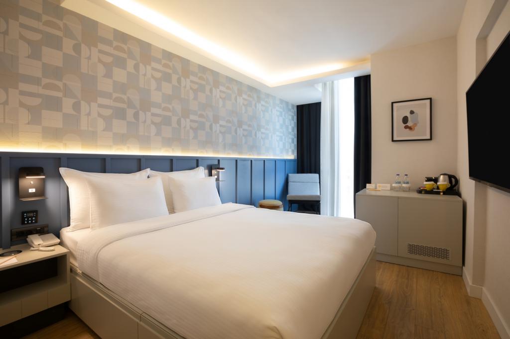 Superior Queen Oda, Şehir Manzaralı