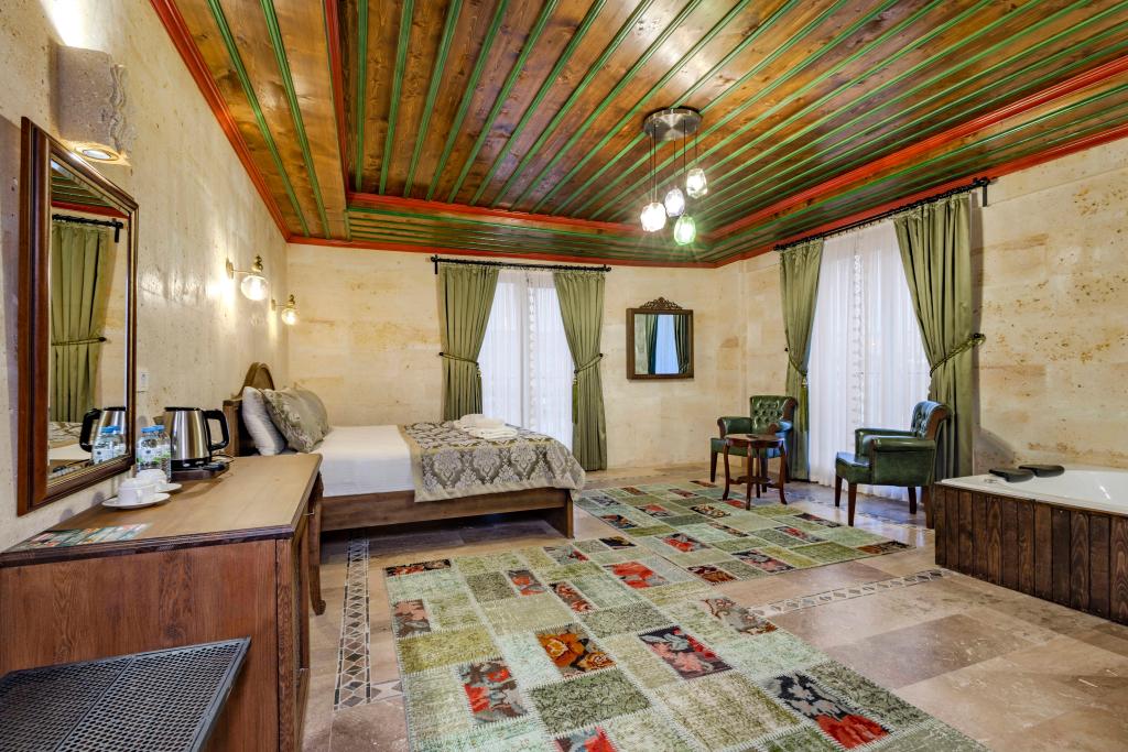 Deluxe Room (Jacuzzi)