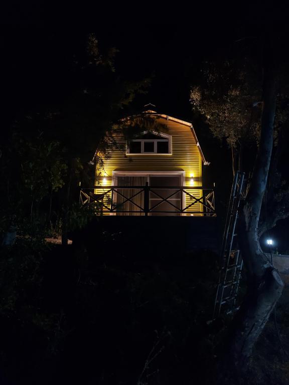 Asma Katlı Bungalow,Deniz ve Dağ Manzaralı,Verandalı