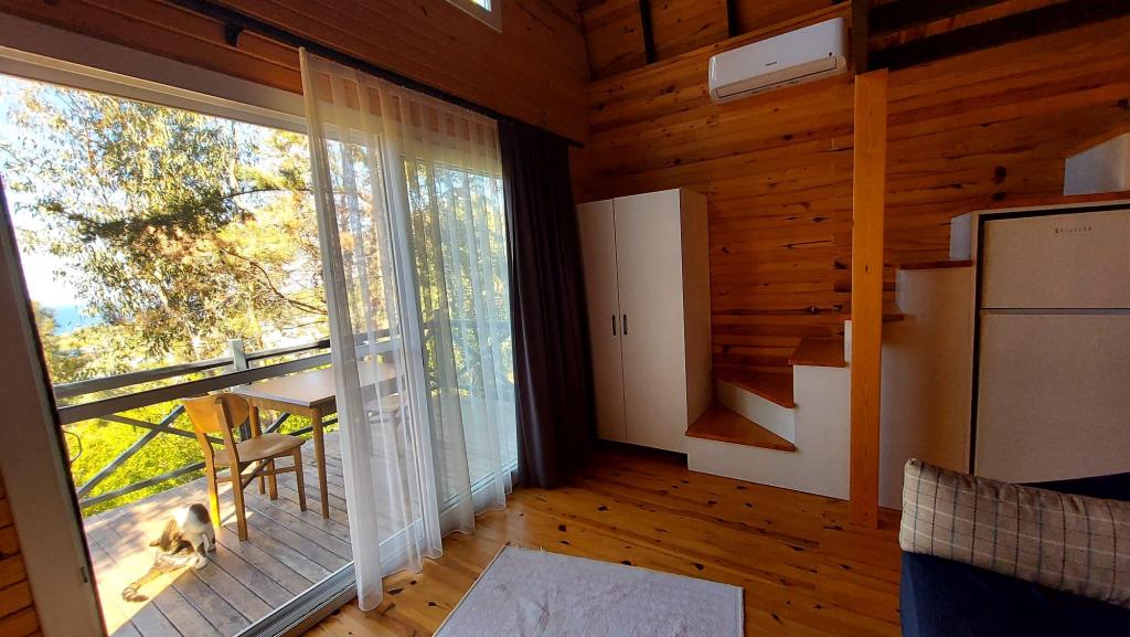 Asma Katlı Bungalow,Dağ Manzaralı,Verandalı
